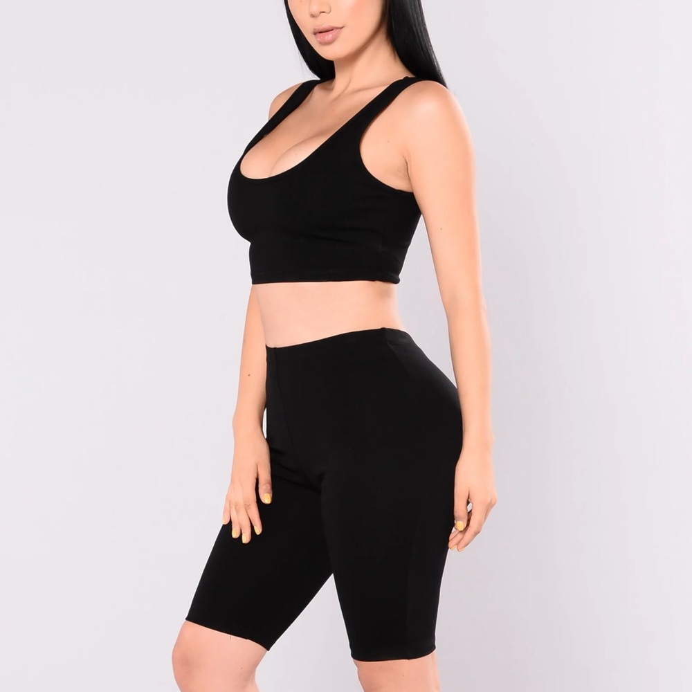 Fashion Nova biker short set